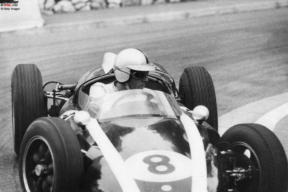 #9 Jack Brabham (1960) - Schwierig ist der Fall des Australiers, der beim Saisonauftakt in Argentinien aufgrund eines Getriebeproblems nicht ins Ziel kommt und in Monaco disqualifiziert wird, weil er fremde Hilfe in Anspruch genommen hat. Somit steht er nach zwei Saisonrennen ohne Punkte da.
