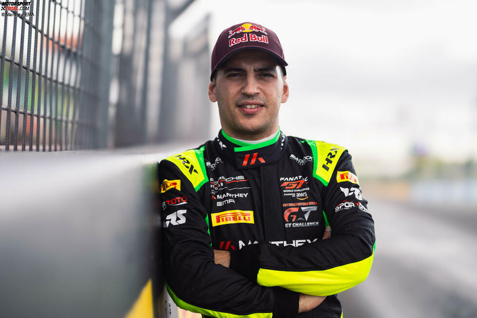 Auch Ayhancan Güven, der im vergangenen Jahr seine erste Nordschleifen-Saison im Grello-Porsche absolvierte, wird 2025 wieder im Cockpit sitzen.