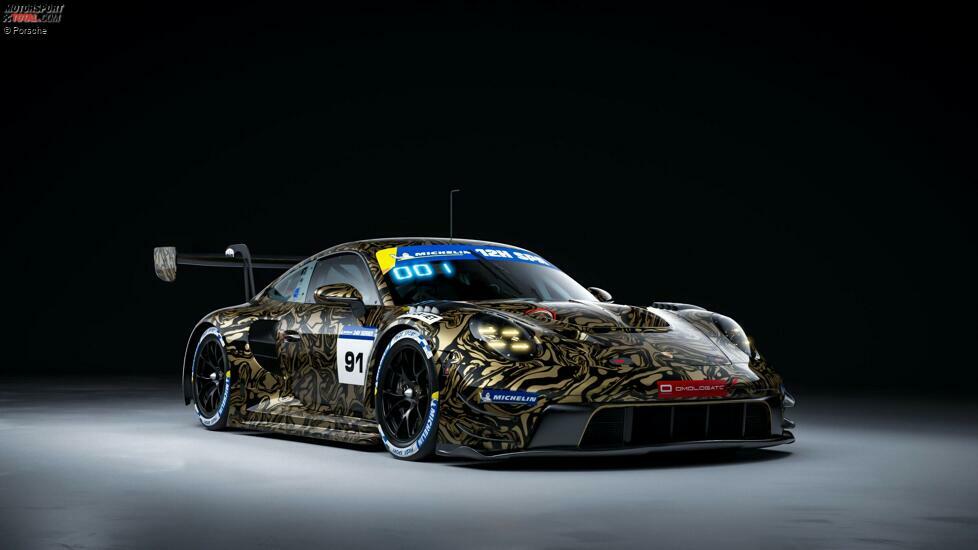 Noch verzichtet Porsche auf eine Heckansicht des Boliden, insbesondere also auf Diffusor und Auspuff-Anordnung. Diese werden aber spätestens mit den 12 Stunden von Spa-Francorchamps der 24h-Series am 19. und 20. April kein Geheimnis mehr sein, wenn der Bolide sein Renndebüt gibt, das als erweiterte Testfahrt dient.