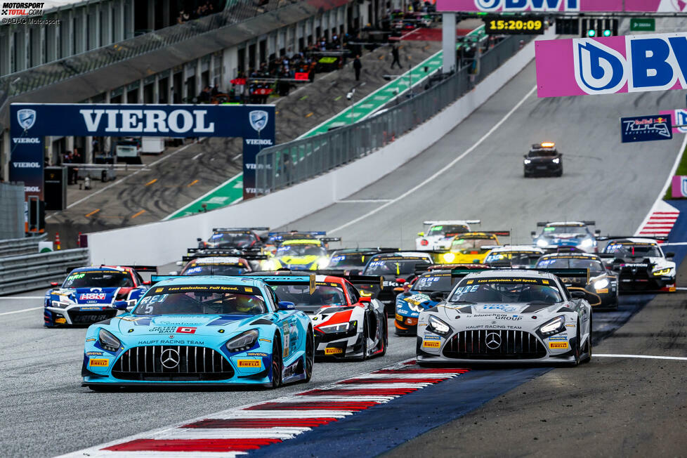 Im ADAC GT Masters 2024 traten 51 Fahrer und eine Fahrerin aus 14 verschiedenen Nationen sowie fünf unterschiedlichen Kontinenten gegeneinander an.