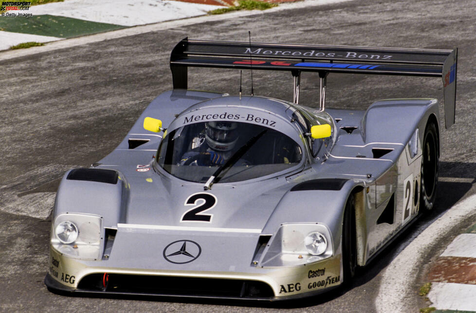 Bei Mercedes ist Mass im C11-Prototypen nicht nur Fahrer, sondern auch Mentor für eine neue Generation: Er soll helfen, die jungen Männer im Mercedes-Juniorteam noch besser zu machen.