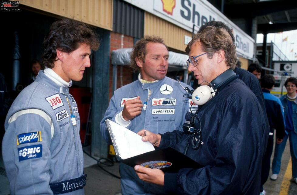 Einer dieser Männer ist Michael Schumacher. Der spätere siebenmalige Formel-1-Weltmeister fährt 1990 an der Seite von Mass im Mercedes-Sportwagen. Das Duo fährt bei allen drei Rennteilnahmen aufs Podium und gewinnt das Finalrennen in Mexiko.