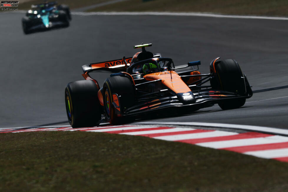 China: Nachdem er den Saisonauftakt in Melbourne von der Poleposition aus gewonnen hat, unterlaufen Norris beim zweiten Grand Prix des Jahres in China erstmals Fehler. Im Qualifying zum Sprint bekommt er seine Runde nicht hin und landet nur auf P6. Beim Sprint selbst ...