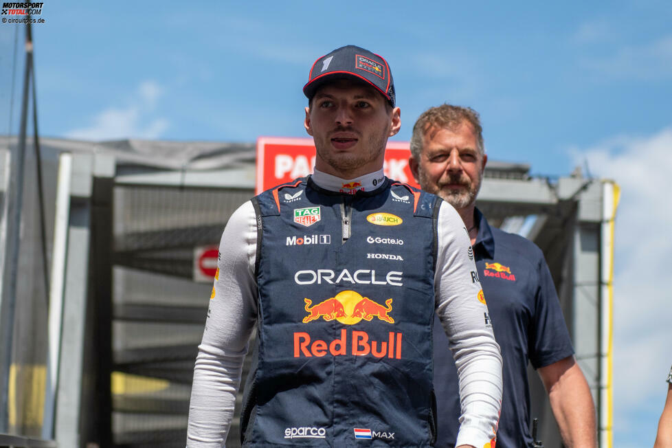 Max Verstappen (Redaktion: 2) - Bei uns wurde von der 1 bis zur 3 über alles diskutiert, sodass wir am Ende bei der gleichen Note landen. Ein gutes Wochenende, aber ohne irgendwelche Highlights. Zockte am Ende auf eine rote Flagge, die aber nie kam.