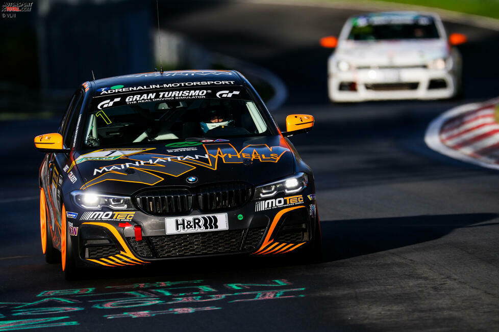 VT2-R+4WD: Daniel Zils, Philipp Leisen, Moran Gott (BMW 330i) - 77 Punkte