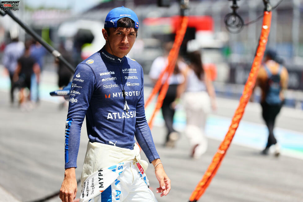 Alexander Albon (Redaktion: 4) - Wir geben eine schlechtere Note, weil bei ihm das ganze Wochenende nicht rund lief. Teilweise konnte er nichts dafür, wie bei seinem technischen Problem in FT3, aber im Rennen waren es unter dem Strich dann einfach zu viele Zwischenfälle, an denen er beteiligt war.