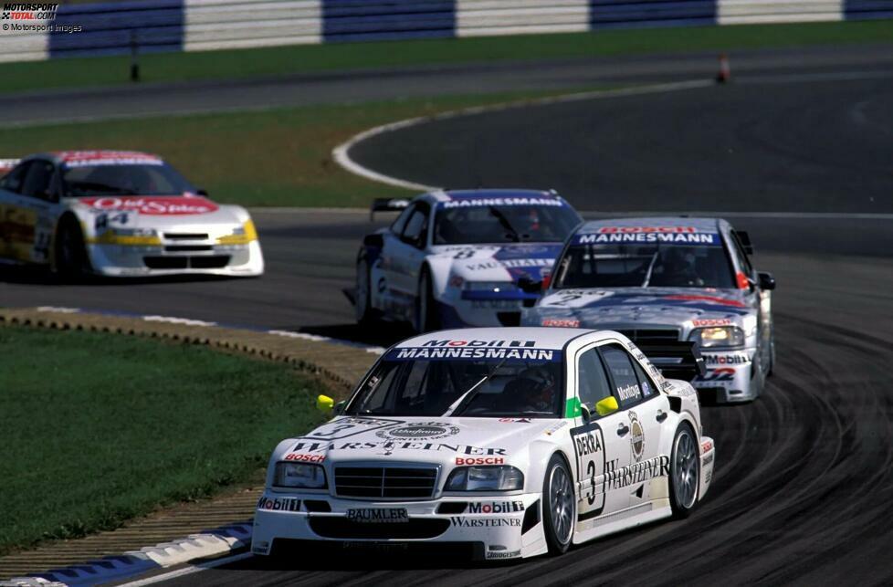 Die Formel-1-Rennstrecke in England war 1996 Austragungsort einer ITC-Veranstaltung. Auch wenn die Rennen dort sportlich hochwertig waren, fehlte der ITC in Großbritannien die mediale Resonanz, die sie in Deutschland gewohnt war. Klaus Ludwig (Opel) und Gabriele Tarquini (Alfa Romeo) gewannen die beiden Rennen.