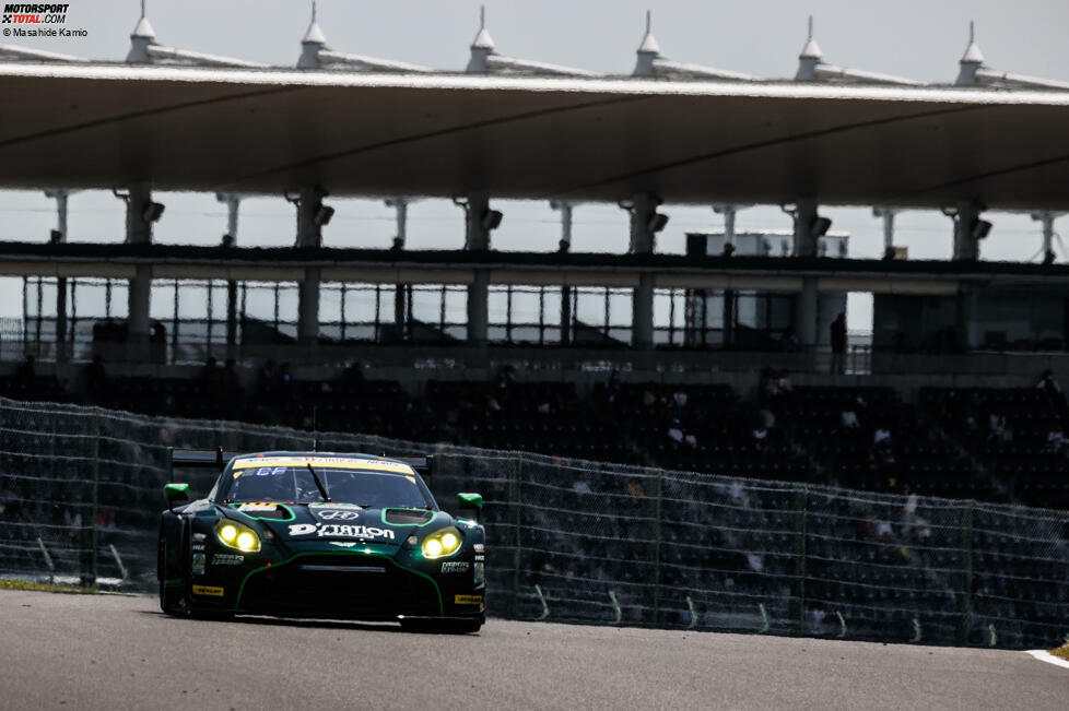 Platz 4 GT300: Tomonobu Fujii/Charlie Fagg - D'station Racing (Aston Martin Vantage AMR GT3 Evo) - 59 Punkte
