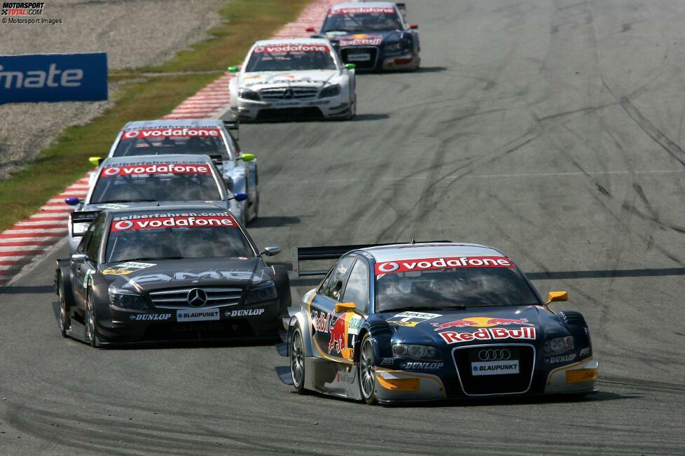 Von 2006 bis 2009 ist die DTM auf dem Circuit de Catalunya in Barcelona am Start. Unvergessen bleibt der Titelkampf zwischen Audi und Mercedes, der beim Barcelona-Rennen 2007 seinen Höhepunkt findet. Nach mehreren Rangeleien zieht Audi während des Rennens alle Autos zurück.