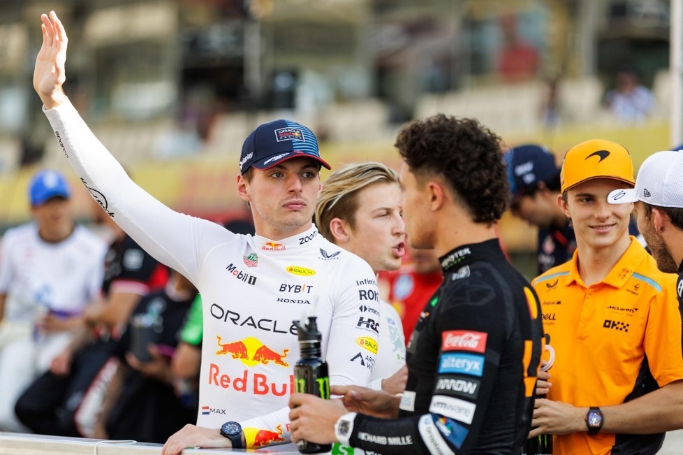 Wir kennen sie als Charles Leclerc, Lewis Hamilton und Carlos Sainz, doch die vollständigen Namen der Formel-1-Fahrer sind nur wenigen geläufig - Wir zeigen, wer mit den meisten Namen aufwarten kann