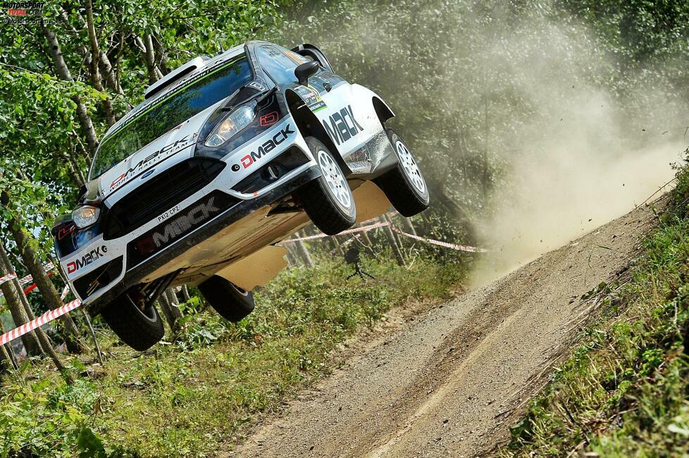 Weit und hoch wird auch bei der Rallye Polen gesprungen ...