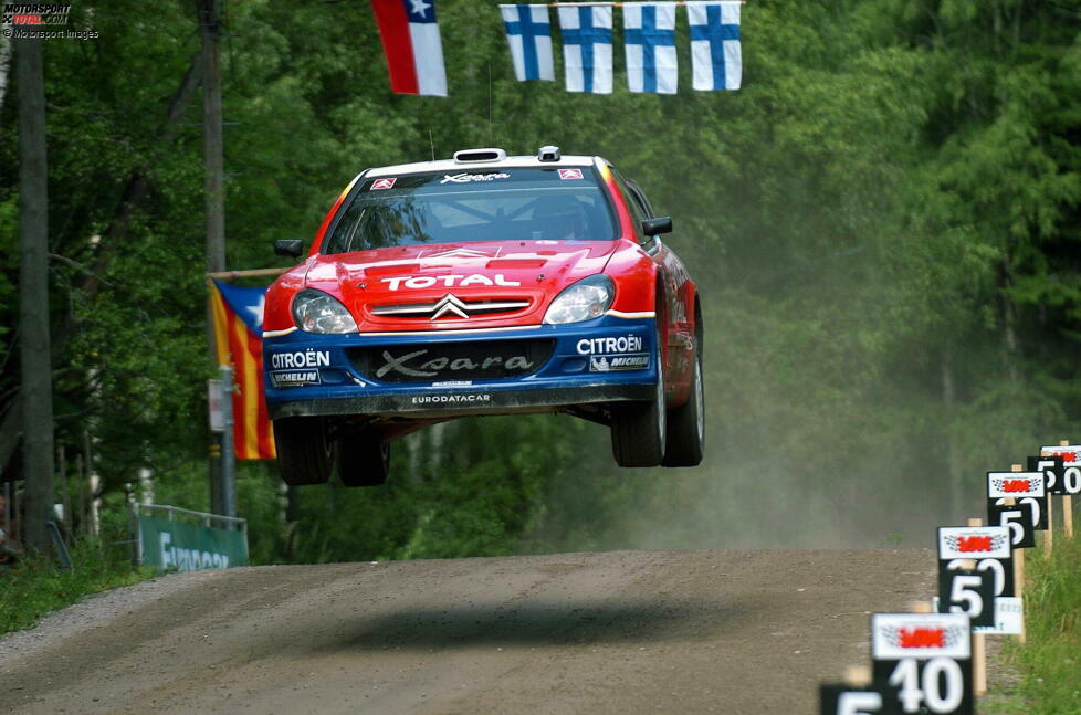 Bei der Rallye Finnland heben die WRC-Autos regelmäßig ab. Besonders spektakulär ist die Wertungsprüfung 