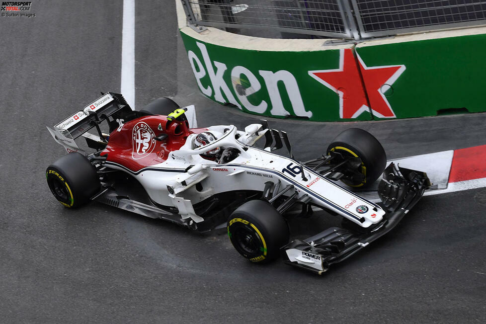 2018 kam Charles Leclerc als Rookie ins Team, kämpfte sich durch schwierige Anfangsrennen und beeindruckte besonders in Baku, wo er sich im chaotischen Rennen mit mehreren Überholmanövern auf Platz sechs verbesserte, was den Grundstein für seinen Wechsel zu Ferrari legte.