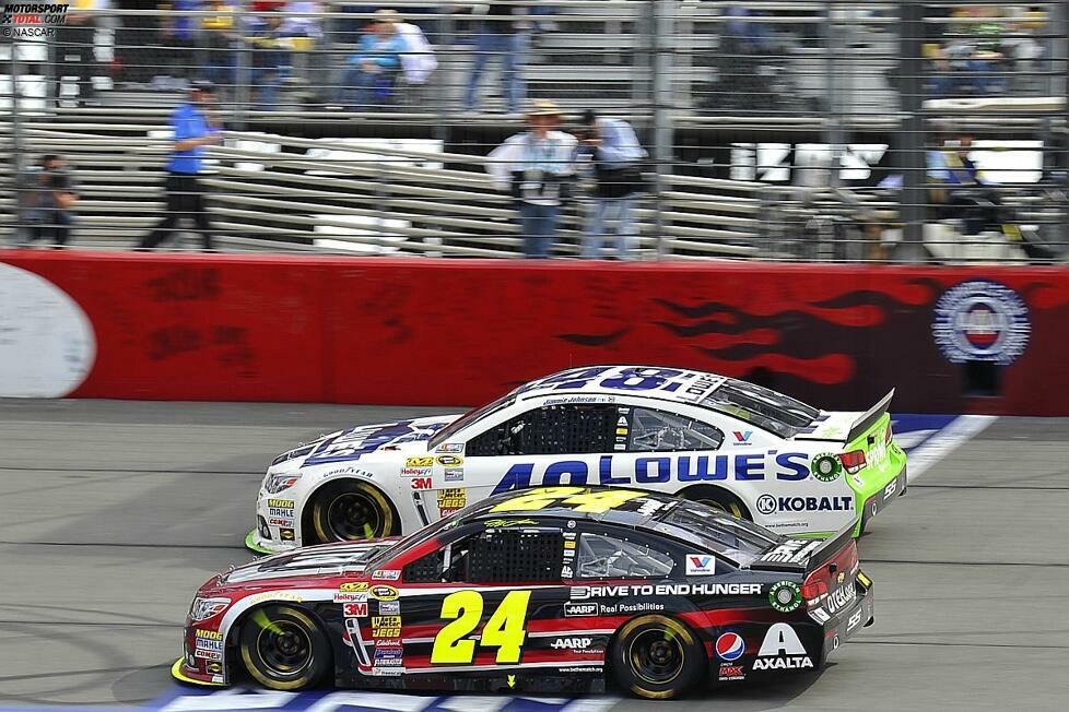 Wo sind eigentlich Jeff Gordon und Jimmie Johnson? Die Hendrick-Zwillinge plagen sich zu Saisonbeginn mit Reifenproblemen herum. In Fontana erwischt es beide.