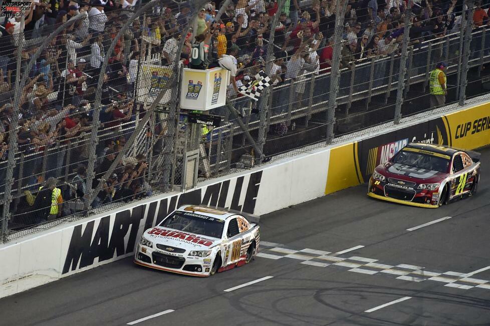 Martinsville und der Beginn der Gordon-Pechsträhne: Dale Earnhardt steht auf Standuhren und Gordon wird nur Zweiter. Das sollte sich rächen.