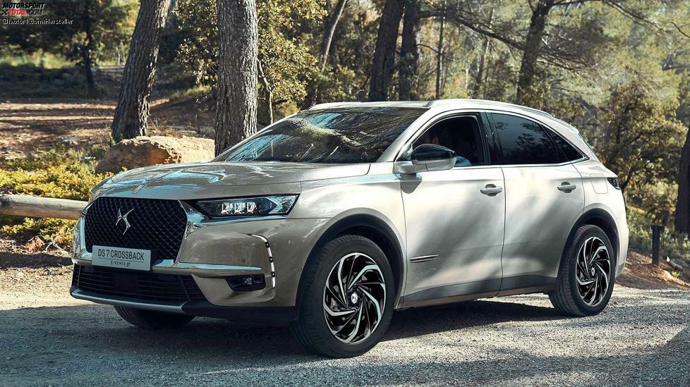 Gerade weil PSA in China so erfolgreich ist, ist die Elektrifizierung der Marke unausweichlich. Bis 2021 hat sich der Konzern vorgenommen, vier Elektroautos und sieben Plug-in-Hybride (Benziner diesmal) im Portfolio zu haben. Den Anfang macht die Nobelmarke DS mit der Elektroversion des DS 3 Crossback und dem Plug-in-Modell DS7 Crossback E-Tense. Peugeot bringt demnächst Plug-in-Versionen vom 3008, vom 508 und von 508 SW. Reine E-Autos stellt PSA auf eine neue Plattform namens e-CMP. Ein 85-kW-E-Motor könnte vor allem Klein- und Kompaktwagen ab 2019 bis zu 450 Kilometer weit bringen. Laut Konzernchef Tavares ist PSA in der Lage, ab 2023 85 Prozent seiner Fahrzeuge elektrifiziert anzubieten.
