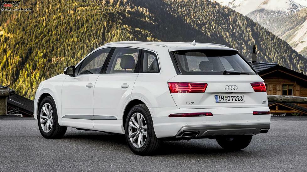 Wie der GLE bietet auch der Q7 eine optionale Luftfederung, das Gleiche gilt für den X5. Die Nase vorn gegenüber dem GLE hat der Q7 bei der Wendigkeit - er wird mit Hinterradlenkung angeboten, genau wie der BMW X5. Der GLE dagegen nicht. Ein Plus für Audi und BMW.