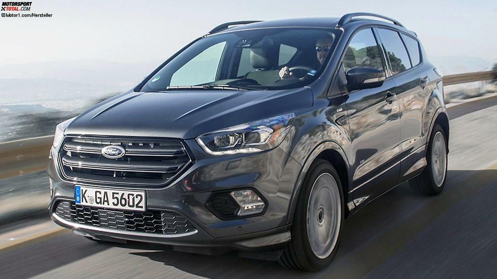 Der Ford Kuga ist mit 4,54 Meter fünf Zentimeter länger als der Tiguan, das Kofferraumvolumen ist jedoch in fünfsitziger Konfiguration deutlich kleiner (456 Liter). Als Motor wird der 1.5 Ecoboost mit 120, 150 oder 176 PS eingesetzt, Dieselfreunde wählen den 2.0 TDCi mit 120, 150 oder 180 PS. Den stärksten Benziner und die beiden Top-Diesel werden (teils serienmäßig) mit Allradantrieb angeboten. Die aktuelle Generation startete bereits 2013, das jüngste Modell ist der Kuga also nicht mehr. Dafür ist er derzeit sehr günstig: Die Preise beginnen derzeit schon bei 18.990 Euro (laut Ford-Website, mit sage und schreibe 4.310 Euro Aktionsrabatt). Wenn das für Sie interessant klingt, lesen Sie auch unseren Test.