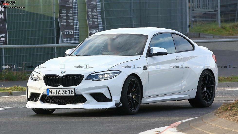 Auf den BMW M2 Competition soll eine noch radikalere Version folgen: ein M2 CS oder CSL mit mehr Power als beim M2 Competition. Diese Version wurde bestätigt und wir haben sie schon als Erlkönig erwischt. Das Bild zeigt, dass der Wagen eine spezielle Optik bekommt.