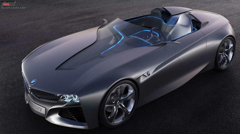 Der BMW Vision ConnectedDrive ist eine retro-futuristische Studie, die auf dem Genfer Autosalon 2011 vorgestellt wurde. Damit wollten die Münchner zeigen, wo die Reise bei der Vernetzung und alternativen Antrieben hingehen könnte. Das Auto hatat einen Elektroantrieb. Am Heck erkennt man auch Elemente, die so ähnlich beim späteren i8 auftauchten.
Die Asymmetrie des Roadsters ist deutlich auf der Haube zu erkennen.