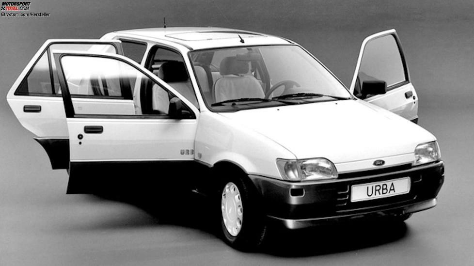 Ford zeigte den pfiffigen Stadtwagen Fiesta Urba erstmals auf dem Genfer Automobilsalon 1989. Er hatte sogar eine Einparkhilfe mit vier Ultraschall-Sensoren. Offenbar konnte man sich aber in der Chefetage nicht wirklich für sein ausgefallenes Türdesign erwärmen. Der Urba ging nie in Serie.
Wo ist die Asymmetrie? Wie Sie sehen können, gibt es eine Tür auf der Fahrerseite.... und zwei auf der Beifahrerseite.