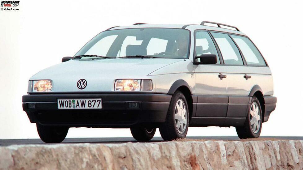 Für enorm viel Platz im VW Passat B3 sorgten die quer eingebauten Motoren. Im Fond konnte man die Beine sogar übereinanderschlagen.