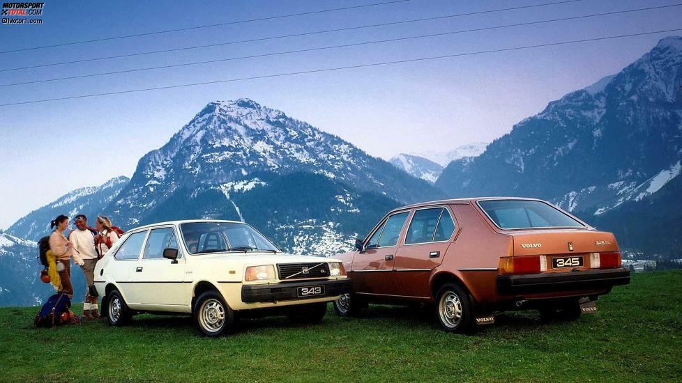 Im Herbst 1978 hatte Volvo ein Einsehen mit jenen Kunden, die doch lieber selbst schalten wollten: Ein Viergang-Getriebe rückte als Alternative ins Programm. In der Folge sank der Verkaufsanteil der Variomatik auf gut 15 Prozent, doch sie blieb bis zujm Produktionsende der Baureihe 1991 im Programm.
