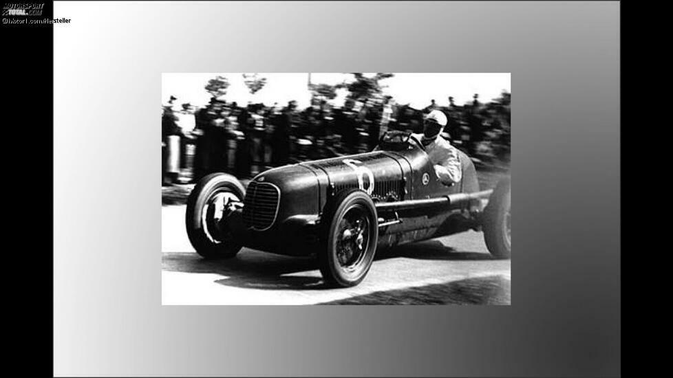 In den 70er-Jahren geriet die Mutterfirma dann selbst in schweres Fahrwasser und wurde von Peugeot übernommen. Maserati stand vor dem Aus, wurde aber dann im Jahr 1975 von der Sportwagenmarke De Tomaso gekauft - zum Spottpreis von 300.000 Lire. 1993 ging die Firma dann an Fiat und ist heute Teil der FCA-Gruppe.