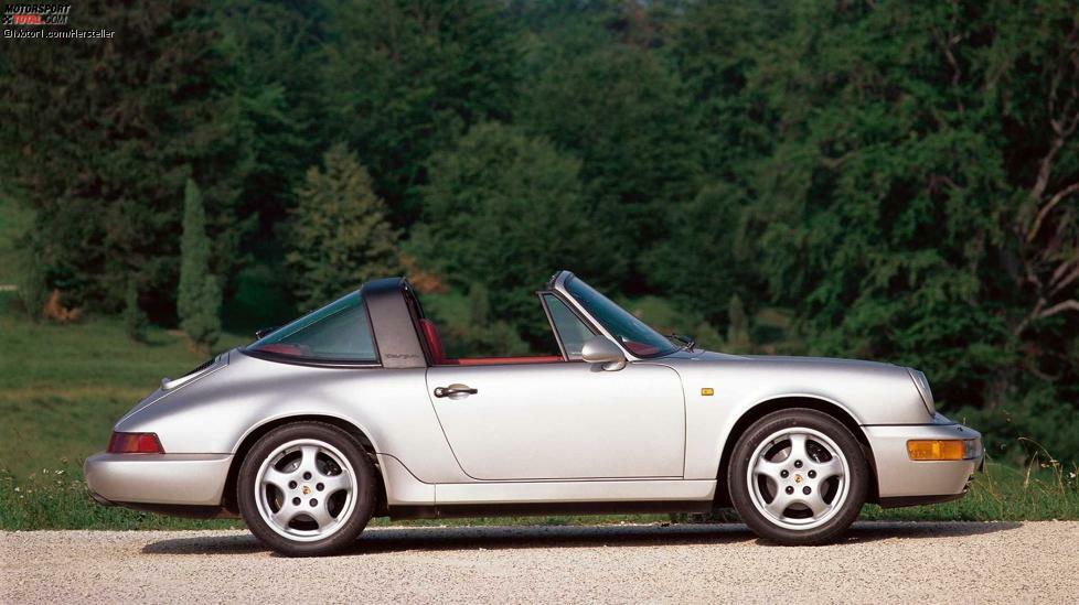 Seit 1989 werden auch Elfer mit Allradantrieb angeboten - als 911 Carrera 4. Auch diese Variante konnte als Coupé, Targa und Cabrio bestellt werden.