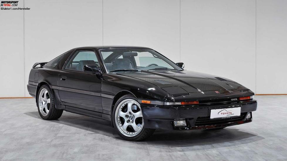 Bei den Motoren setzte sich der Toyota Supra ab 1986 deutlicher von der Celica ab. Standard war ein Dreiliter-Sauger mit 204 PS. Ab 1987 ergänzte ein 235 PS (ab 1991 238 PS) starker Turbo das Programm. Leider entpuppte er sich nicht als sehr standfest.