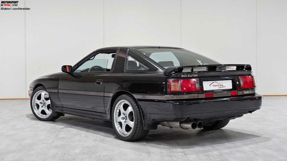 Nur für den japanischen Markt baute Toyota die Supra Turbo-A mit 277 PS in einer Serie von 500 Exenplaren. 1987 nutzte TTE, die hauseigene Sportabteilung von Toyota, die Supra im Rallyesport. Einzig größerer Erfolg blieb aber ein sechster Platz bei der Rallye Safari 1987 und an gleicher Stelle Platz vier 1988.