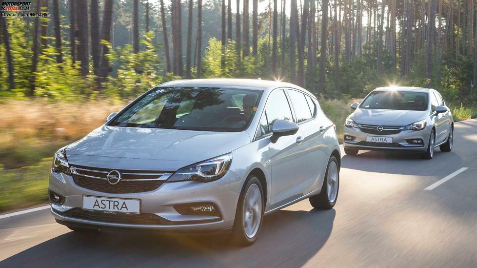 Ein Dauerbrenner bei Opel ist der Astra: Knapp 46.000 Fahrzeuge wurden 2018 in Deutschland neu zugelassen. Mit 20,1 Prozent Anteil am Gesamtumsatz ist der Astra neben dem Corsa eine wichtige Säule der Marke.
Wie geht es für den Astra weiter? 2015 kam er auf den Markt, zur IAA 2019 dürfte es ein Facelift geben. Mit dem Nachfolger ist nicht vor 2021 zu rechnen, hier dockt der kommende Astra an den Peugeot 308 an. Letzterer erschien schon 2013, muss aber wohl noch etwas durchhalten, um eine gemeinsame Neuentwicklung mit Opel realisieren zu können.