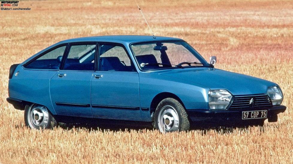 Noch ein Auto, bei dem man nicht sofort an Aerodynamikwunder glaubt, ist der Citroën GS. Bei seiner Premiere im Jahr 1970 wartete der Franzose mit einem cW-Wert von 0,31 auf.
Die Familienlimousine bot viel Platz an Bord und den Komfort einer hydropneumatischen Federung. Mehr als 2,5 Millionen Exemplare liefen bis 1986 vom Band.