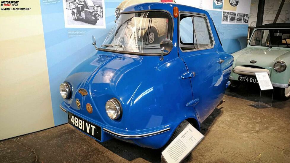 Ein Zylinder, 197 Kubik, 8,5 PS: So lauten die Eckdaten des britischen Scootacar. Die Ehefrau des Direktors der Hunslet Engine Company wollte ein kleines Stadtmobil haben. Als Resultat debütiert zwei Jahre vor dem Mini anno 1957 das Scootacar. Es gibt nur eine Tür, sie ist auf der linken Seite angebracht. Der Motor befindet sich unter der Sitzbank für zwei Personen. 1964 endet die Produktion nach rund 1.000 gebauten Exemplaren.