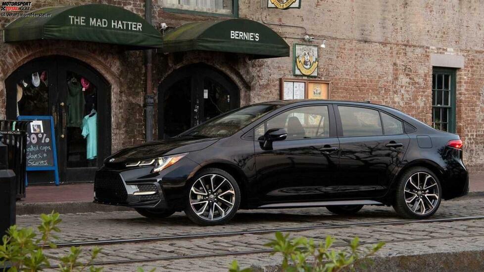 Brasilien und Türkei: Toyota Corolla Limousine - Die Stufenheck-Version des neuen Toyota Corolla erobert auf beiden Seiten des Atlantiks die Herzen von Autokennern. Für den Antrieb sorgt bei der deutschen Version ausschließlich das altbekannte, 122 PS starke Hybridsystem mit 1,8-Liter-Benzinmotor.
