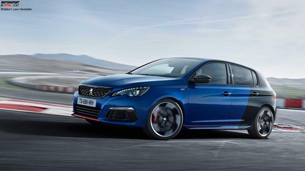 Eine Besonderheit ist der Motor des Peugeot 308 GTi. Nicht weil er so stark ist (263 PS sind nicht schlecht, aber naja, im Vergleich zum A 45 ...), sondern weil es sich um ein 1,6-Liter-Aggregat handelt. 263 PS aus 1,6 Liter, das sind rund 165 PS pro Liter. Nicht schlecht, aber der A 45 liegt bei rund 210 PS/Liter.
Mehr zum 2.3 Ecoboost:Honda Civic Type R vs. Peugeot 308 GTi | UNTERWEGS mit Daniel HohmeyerPeugeot lässts krachen: 308 GTi tritt mit 270 PS an