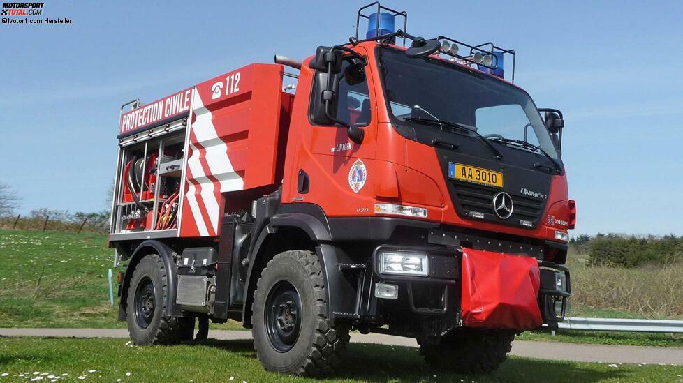 2011 nahm die Zivilschutz­behörde in Luxemburg einen Unimog U 20 in Betrieb. Das Tanklösch­fahrzeug hat einen Aufbau der Gimaex-Schmitz Fire and Rescue GmbH in Wilnsdorf und sollte den 2010 in Dienst gestellten Unimog U 5000 in der Waldbrandbekämpfung des Groß­herzog­tums Luxemburg unterstützen.
Der U 20 ist mit einem Druckluftschaumsystem ausgerüstet. Es erzeugt aus den mitgeführten 2.000 Litern Wasser insgesamt fast 14.000 Liter Löschmittel, ein wichtiger Aspekt bei der problematischen Wasserversorgung im Falle von Wald­bränden.