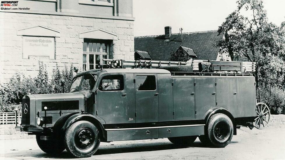 Aus der gleichen Reihe von Werbebildern stammt offenbar auch dieses Foto: Mercedes Typ L 4500 F als Löschgruppenfahrzeug LF 25, 1949.