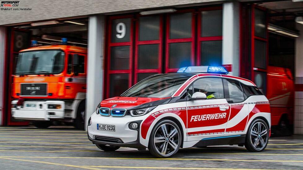 Ein eher ungewöhnlicher Kommandowagen für die Feuerwehr ist der elektrische BMW i3.