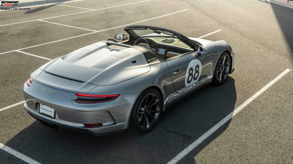 Motor: 4,0-Liter-Sechszylinder-Boxer (Saugmotor)
Leistung: 659 PS
Spitze: 322 km/h
0-100 km/h: 3,5 Sekunden

Auch Porsche beteiligt sich an der Speedster-Renaissance, und zwar mit der Speedster-Variante des Elfers, der letzten Variante der Generation 991.2. Der Preis lag bei 269.274 Euro, doch kürzlich wurde das letzte Exemplar bei einer Wohltätigkeitsveranstaltung für über 509.000 Euro versteigert. Als Erinnerung an das Jahr der Markteinführung des 356 Ehren wurden nur 1.948 Stück gebaut.