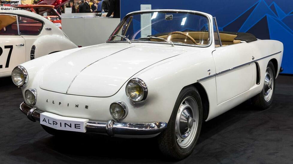 1958 führt Alpine den Typ A 108 ein, zunächst als Cabriolet, ab 1959 auch als Hardtop-Variante und als Coupé 2+2. Weitere Versionen waren das Cabrio Sport mit neuem Design und das zweisitzige Coupé Sport, die beide 1960 herauskamen.
Als Motorisierungen dienten die 845-Kubikzentimeter-Maschine der Renault Dauphine in Varianten mit 19 kW/27 PS und 25 kW/35 PS, das auf 904 Kubikzentimeter aufgebohrte Aggregat der Dauphine Gordini mit verstärkter Kurbelwelle und 32 kW/44 PS sowie die aufgebohrte Mignotet-Version mit 998 Kubikzentimetern und 44 kW/60 PS.
Werden die Kunststoffkarosserien für die A106 noch bei Chappe & Gessalin gefertigt, so übernimmt Rédélé mit der Einführung der A108 die Fertigung selbst. Hierfür gründet er 1960 eigens das Unternehmen RDL, wobei das Kürzel für den Namen Rédélé steht.
Gleichzeitig leitet er mit der A108 die Ära des Zentralrohrrahmens ein, auf dem alle künftigen Modelle der Marke basieren werden: Auf einem zentralen Rohr, das der Konstruktion den Namen gibt, ruht ein Rohrgitter, das Motor und Getriebe aufnimmt. In der Mitte des Rahmens sind die Träger für den Aufbau angeschweißt.
Das Gebilde ist trotz seines geringen Gewichts außerordentlich steif und bildet daher das ideale Fundament für Renn- und Sportfahrzeuge.