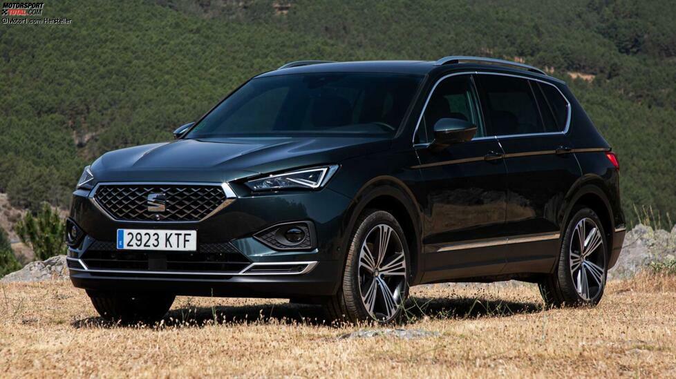 Der Seat Tarraco startete erst Ende 2018 als drittes SUV von Seat nach dem kleinen Arona und dem Kompakt-SUV Ateca. Er gehört zu einer Dreiergruppe von Mittelklasse-SUVs, die alle auf dem Modularen Querbaukasten (MQB) des VW-Konzerns basieren - zusammen mit dem Skoda Kodiaq und dem VW Tiguan Allspace.
Angetrieben wird der Tarraco vom 1.5 TSI oder 2.0 TSI, Dieselfans können den 2.0 TDI mit 150 oder 200 PS ordern. Die Topmotoren gibt es ausschließlich mit Allradantrieb.

Motoren: 2 Turbobenziner, 2 Diesel
Antrieb: Front- oder Allradantrieb
Länge: 4,74 Meter
Kofferraum des Fünfsitzers: 760-1.920 Liter
Marktstart: Ende 2018 (1. Generation)