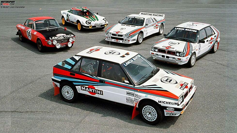 Hier sehen wir alle Rallye-Helden der Marke Lancia vereint, darunter auch den Rally 037. Unter anderem mit Walter Röhrl am Steuer holte man 1983 die Rallye-Marken-WM.
Weitaus erfolgreicher war hingegen der Lancia Delta im Rallyesport. Nach dem Ende der Gruppe B im Jahr 1986 dominierte der Delta HF Integrale die WM und gewann 1987 bis 1992 die Markenwertung. Bis heute gilt er als erfolgreichstes Rallyeauto aller Zeiten.