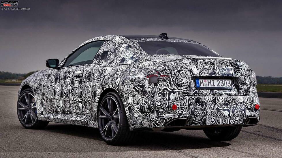 BMW M240i xDrive Coupe (2021) PreDrive