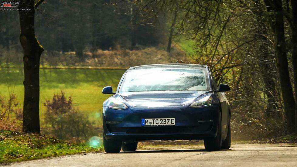 Tesla Model 3 (2021) im Test