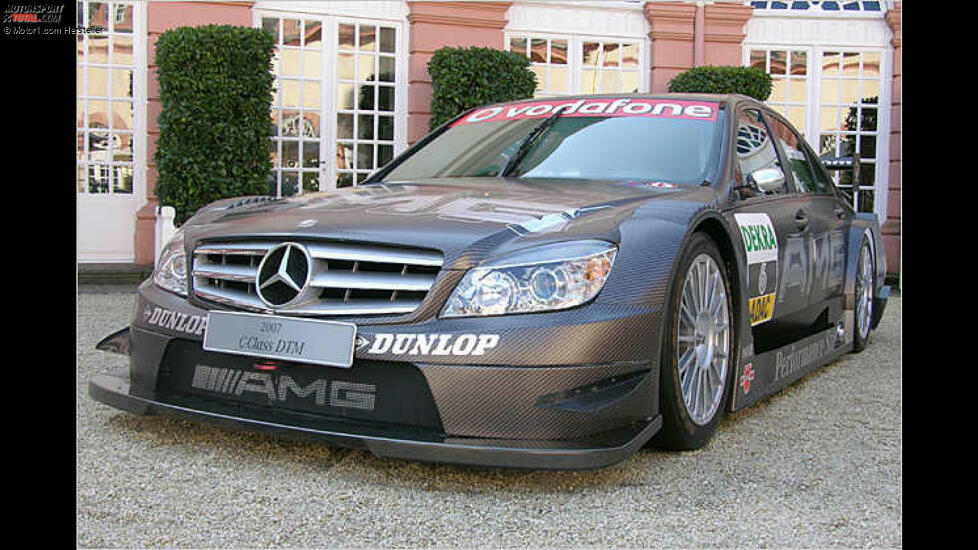 2007 nimmt Mercedes mit diesem C-Klasse-Boliden an der DTM teil