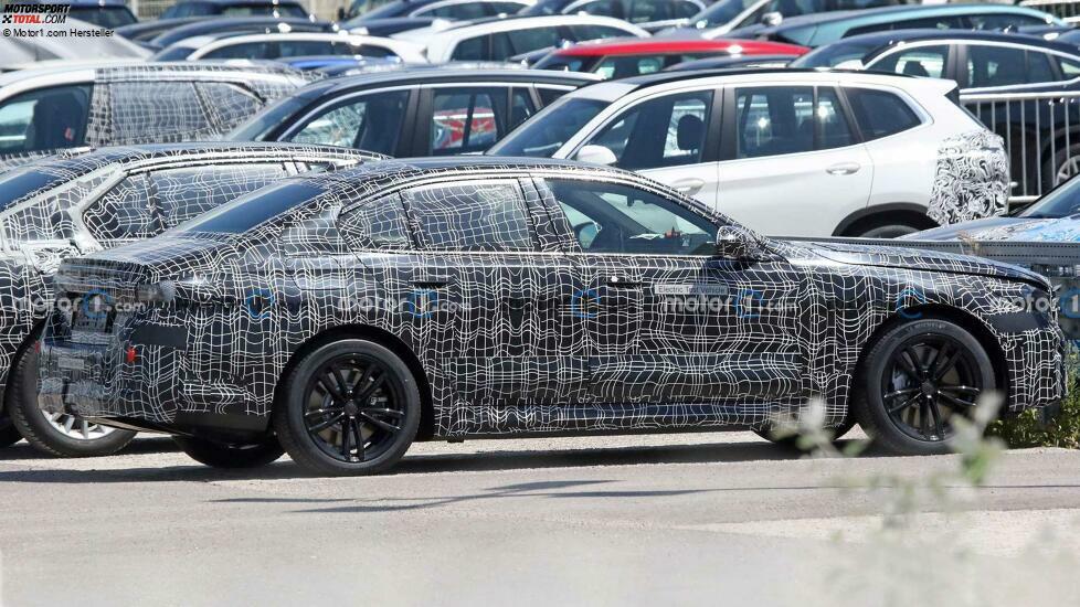 BMW 5er (2023) als Erlkönig
