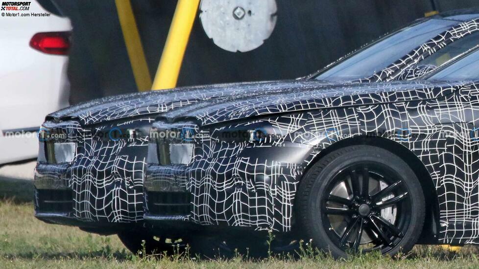 BMW 5er (2023) als Erlkönig