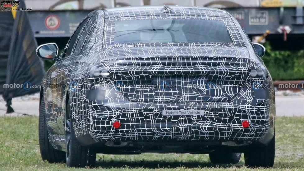BMW 5er (2023) als Erlkönig