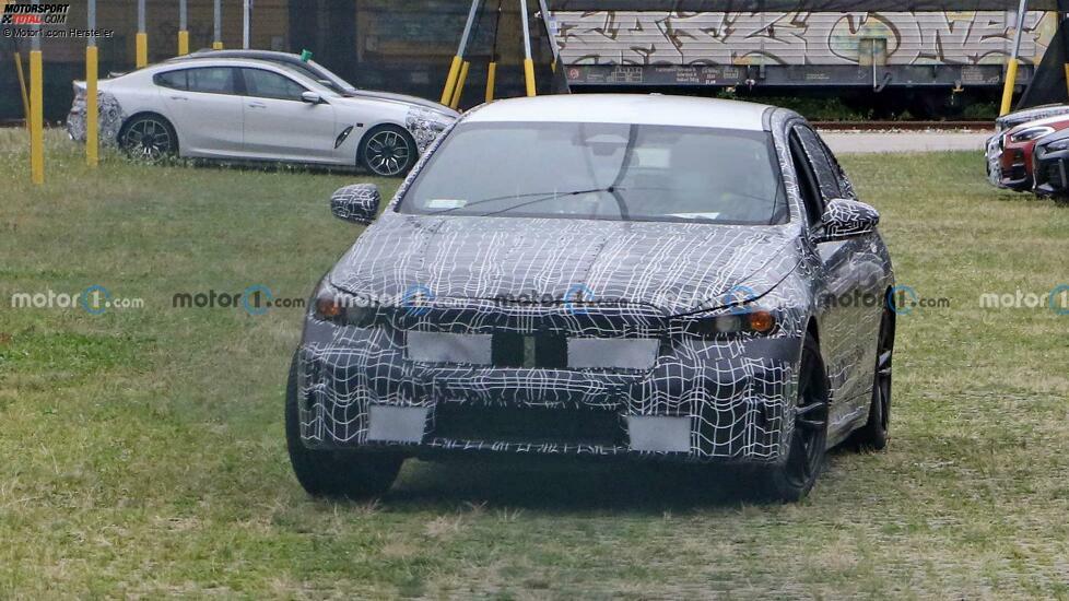 BMW 5er (2023) als Erlkönig